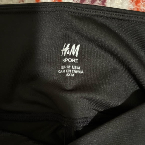 Sports leggings - Picture 2 of 2